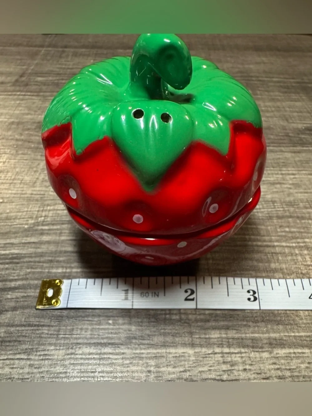 Vintage WalMart 🍓 adorable